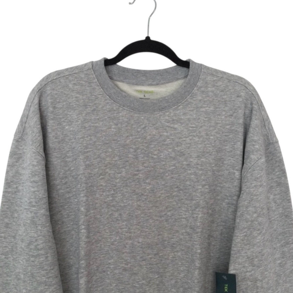 TEK GEAR Men’s Large Gray Ultra Soft Fleece Crewneck Sweatshirt NWT - Picture 3 of 11
